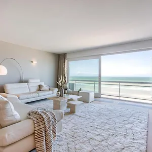 https://apartment-with-stunning-sea-view-in-middelkerke.bruges-hotels.info